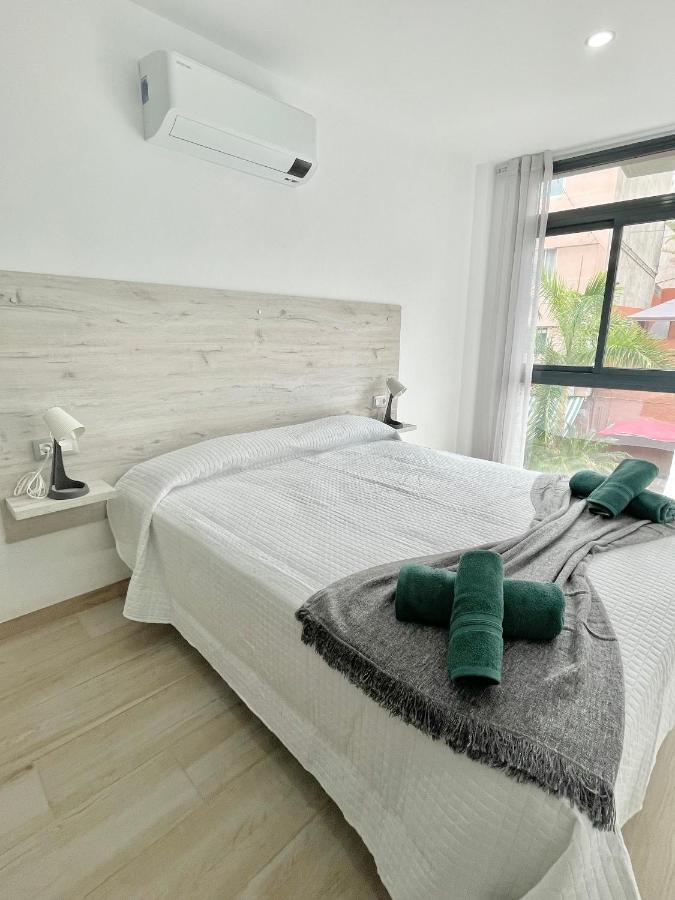 Island Suites Arona  Eksteriør billede