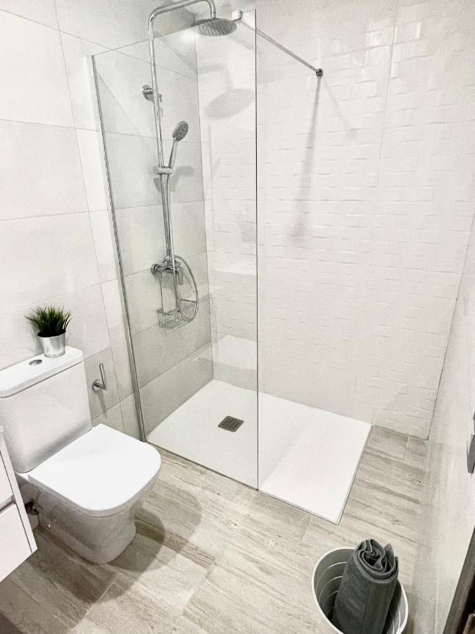 Island Suites Arona  Eksteriør billede